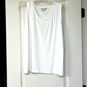 Liz Claiborne cream tank top